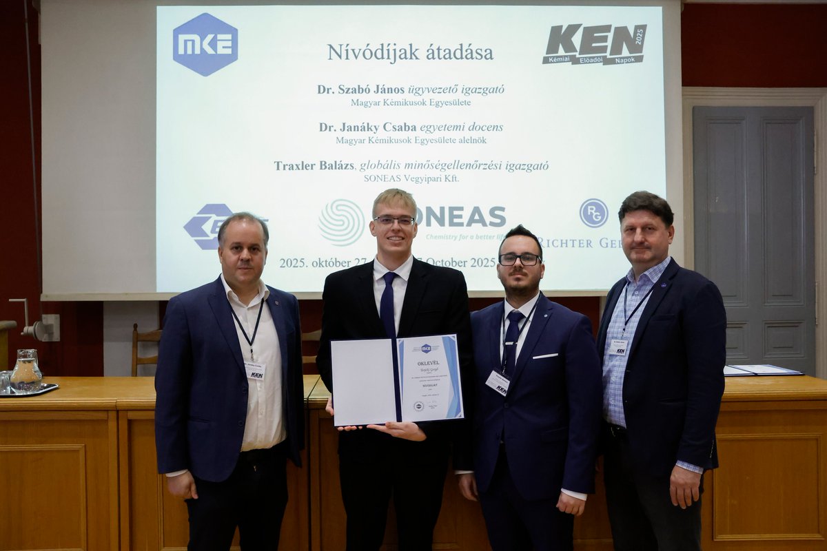 Szilágyi Lab tweet media