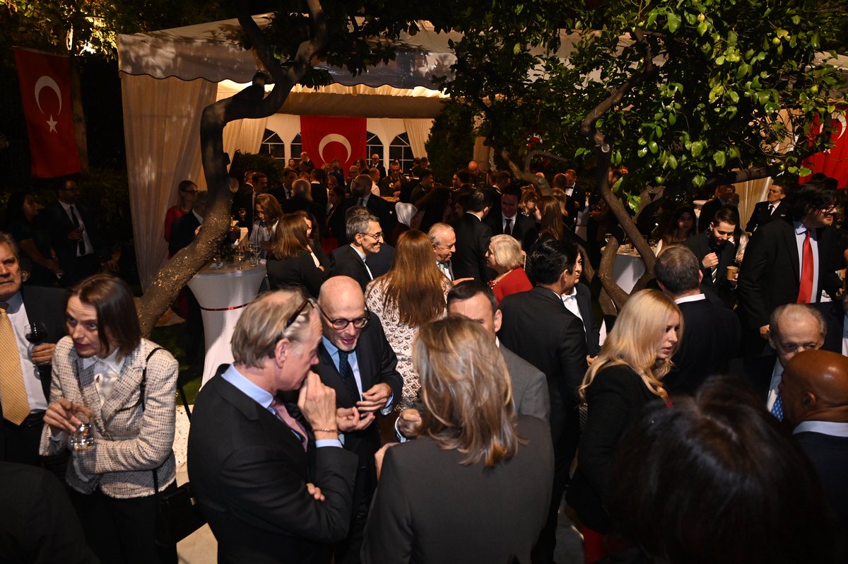 We celebrated the 102nd anniversary of our Republic in Athens with receptions held at the Embassy hosted by Ambassador Çağatay Erciyes today.

Happy Republic Day! 🇹🇷