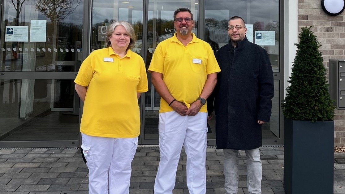 Im Werkzeugbau und in der Stahlproduktion gearbeitet – plötzlich droht #Stellenabbau. Und nun? Stefan Halverscheid will künftig als Alltagsbegleiter für alte und demente Menschen arbeiten. Unsere #PEAG Transfer begleitet ihn dabei mit Beratung ➡️ peag-transfer.de/aktuelles/meld… #NRW