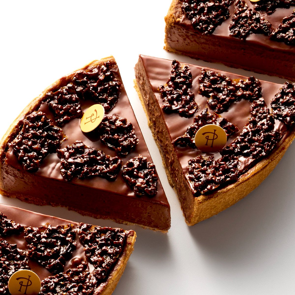 LA PATISSERIE DE Pierre Herme(ピエール・エルメ） 先週末より、青山ブティックにて限定販売いたしました「フラン