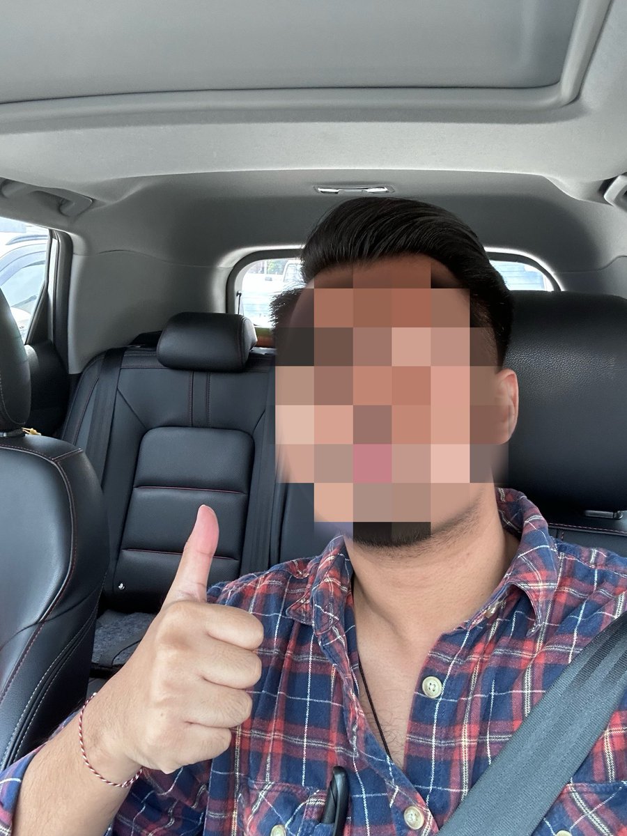 raisbool's tweet image. Lauk paling best😘
Makan siangnya jangan telat sayang❤️