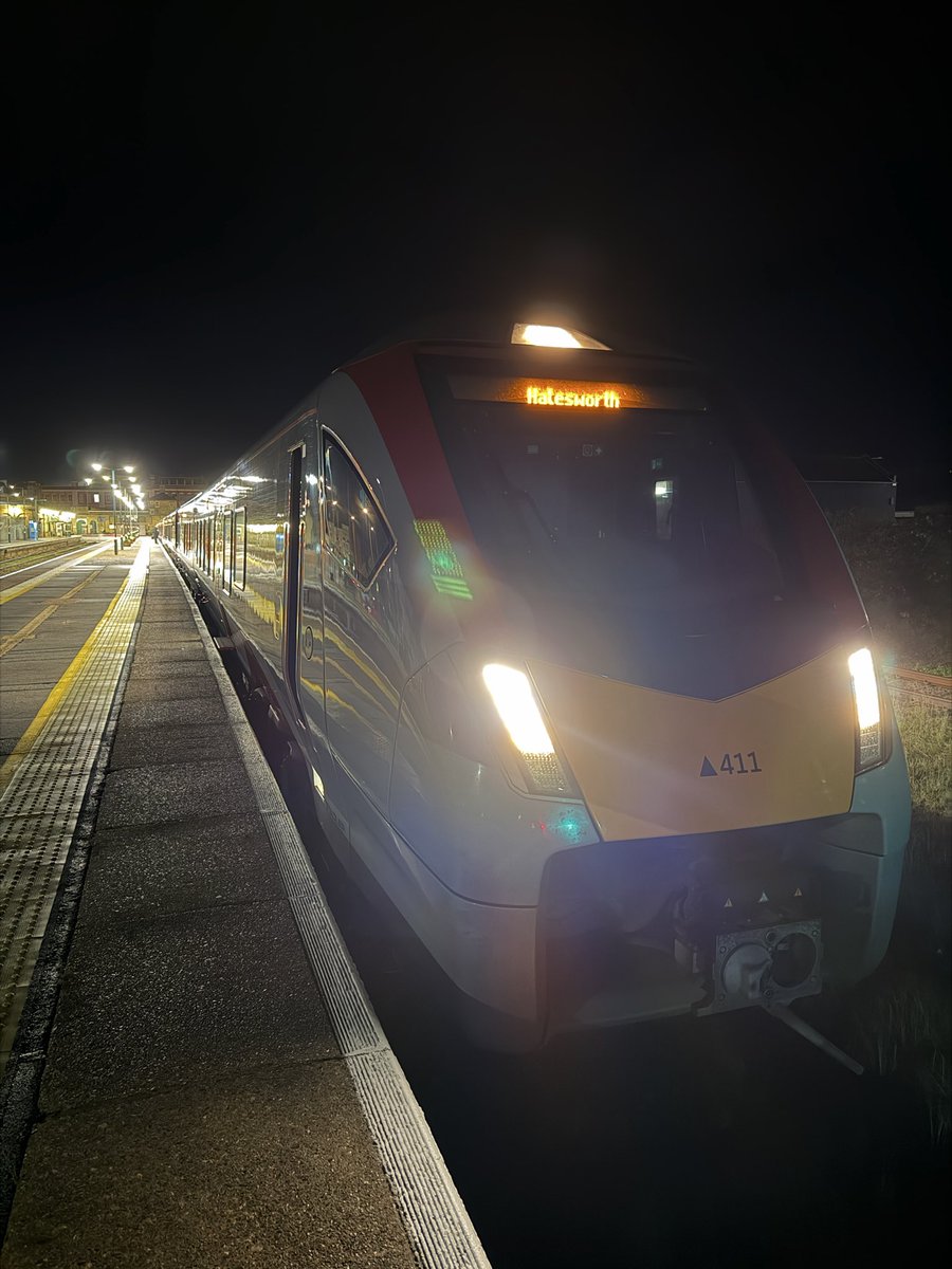 George 🚂 tweet media