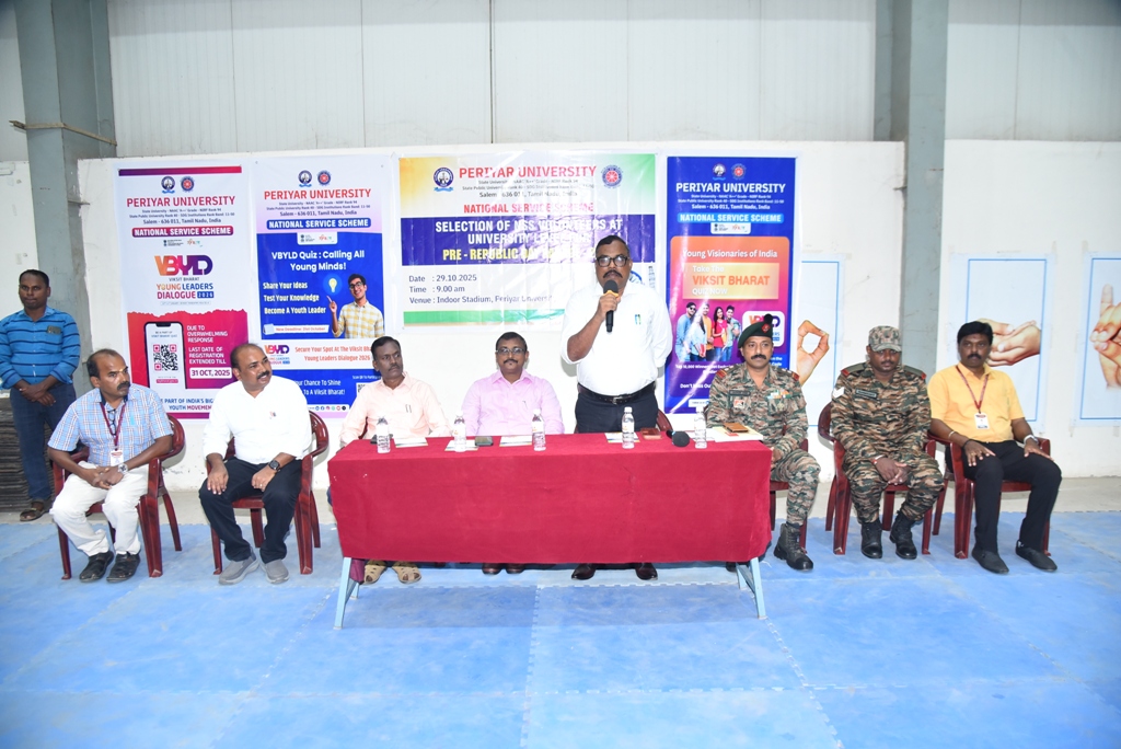 PeriyarVarsity's tweet image. 🇮🇳 Pre–Republic Day Parade 2025 Selection 🎖️
NSS Unit, Periyar University, conducted the university-level selection with 120 volunteers from 60 colleges to choose representatives for the national parade. 🌟
#PeriyarUniversity #NSS #RepublicDayParade #YouthLeadership