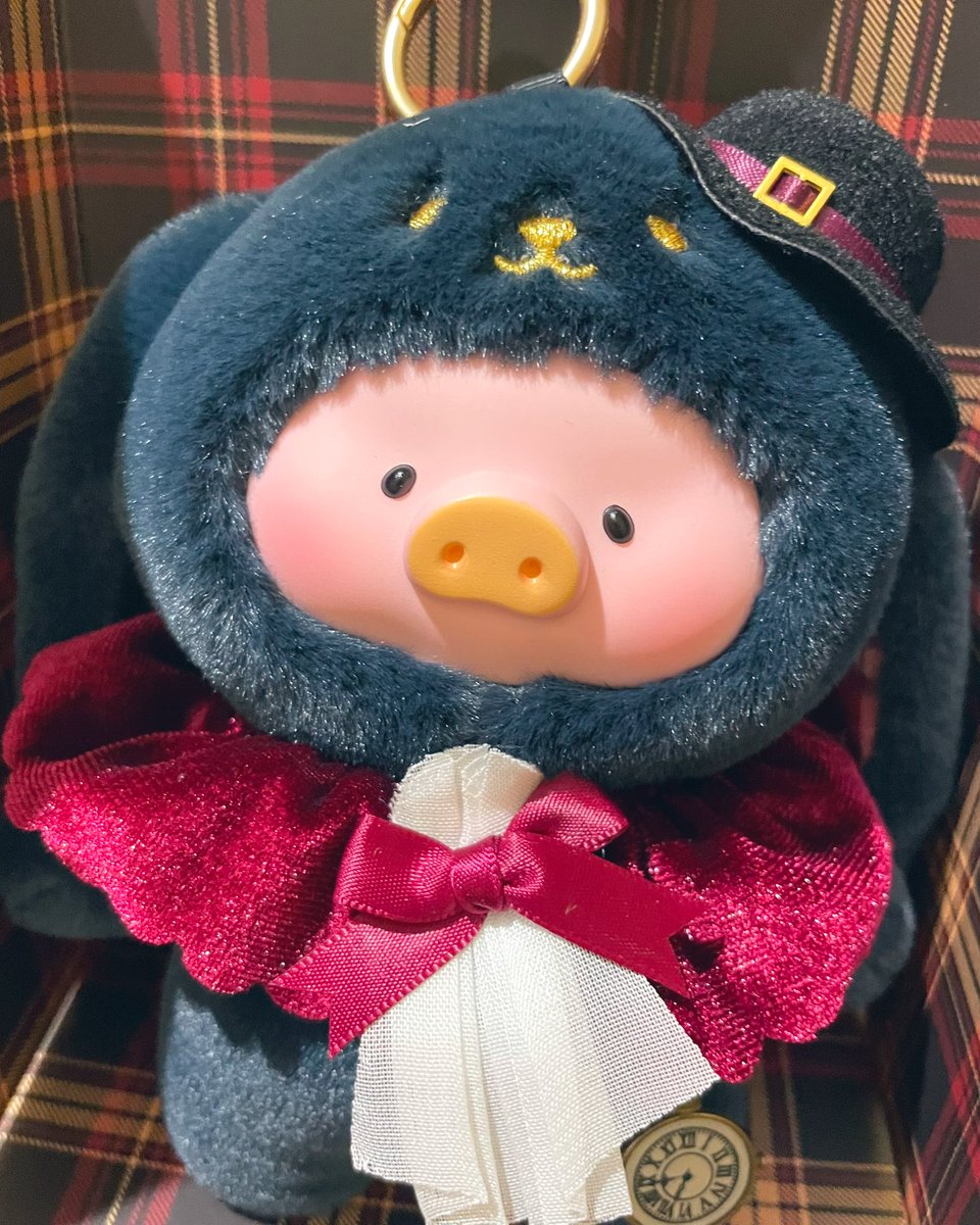 池袋サンシャイン アルパ店】 《LuLu the Piggy Magician Bunny LuLu