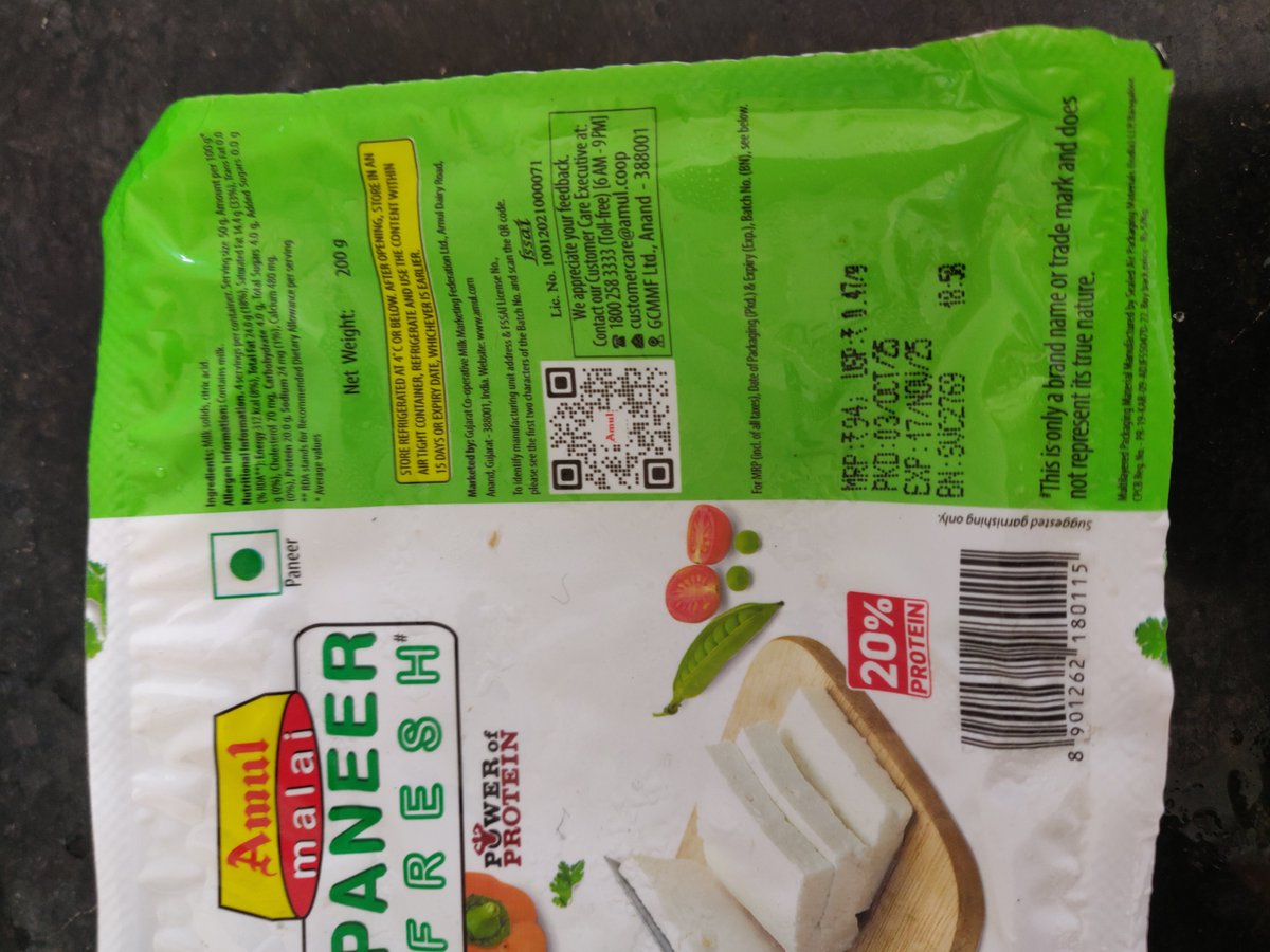 Electric_Stiff's tweet photo. @amulcares @Amul_Coop 
Hi Team,
I ordered amul paneer from jiomart.
When i have opened paneer it has dead ant inside that. Pictures are attached for reference. https://t.co/mgiFmmBNZw