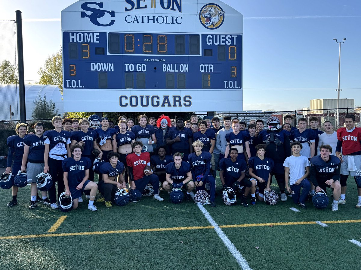 Coach Greenleaf clowning around at practice today….spooky season is upon us!