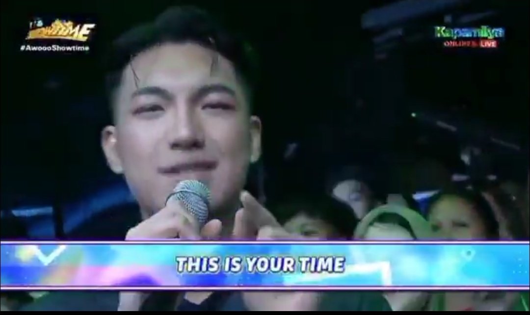 D_simplejazzy's tweet image. SO FRESH AND POGI DARREN @Espanto2001 😍😍😍

@itsShowtimeNa 
#AwoooShowtime