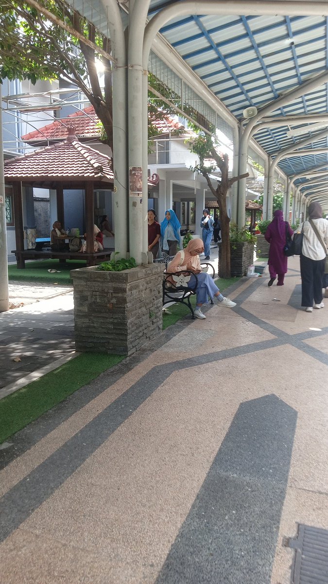 lestasside's tweet image. mampir uner dlu