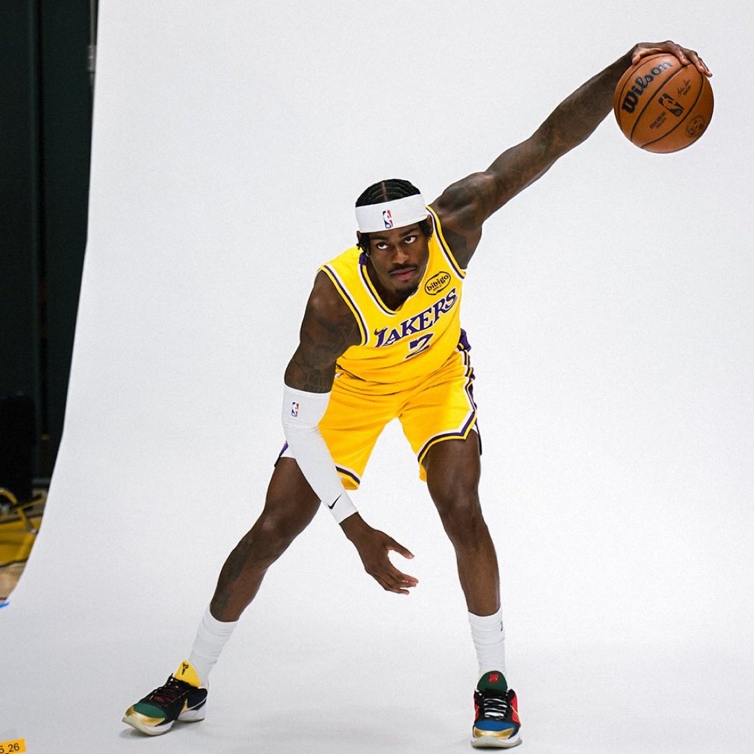Mundo Lakers tweet media