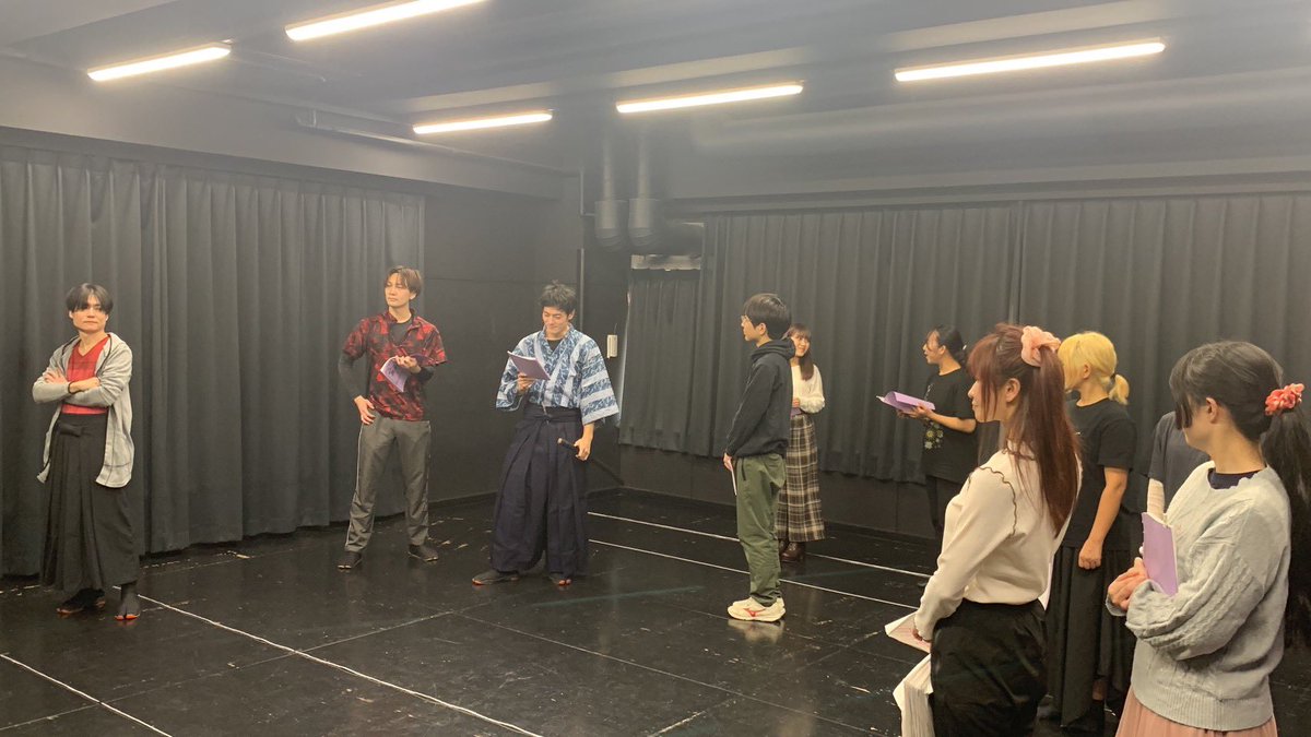 先行予約特典の「チェキ風ブロマイド」が付くのは明日10/31の予約まで🎫✨

皆様のご予約お待ちしております🤝✨

#暗殺異世界