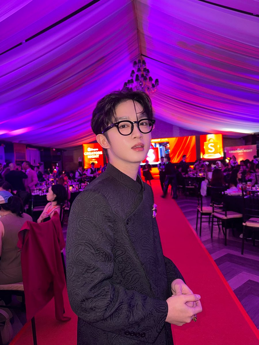 ajclco's tweet photo. What a night! @ShopeePH 🧡
#ShopeeCreatorsNight https://t.co/oauDHy5VoV