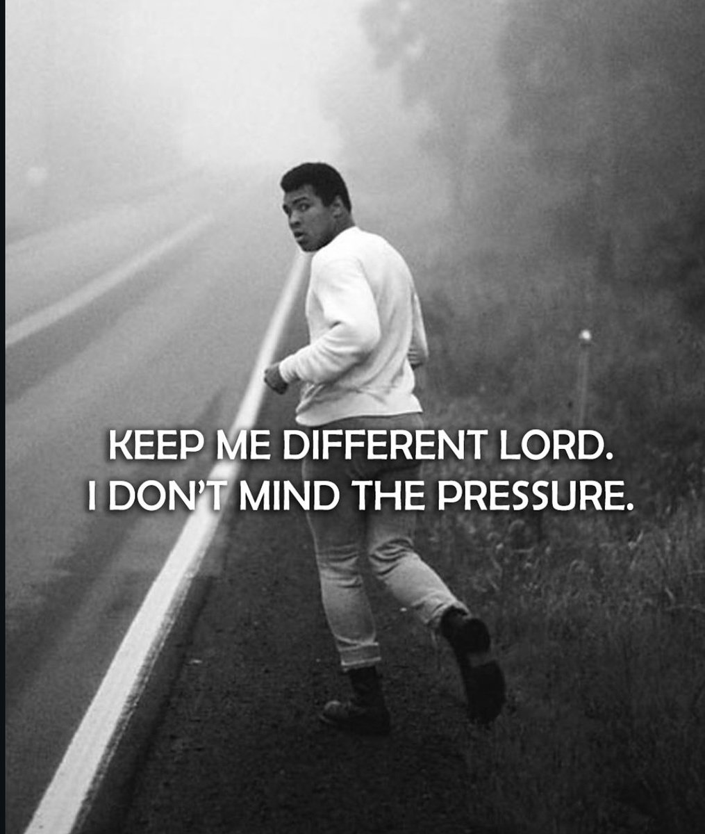 Dearme2_'s tweet image. Please lord.