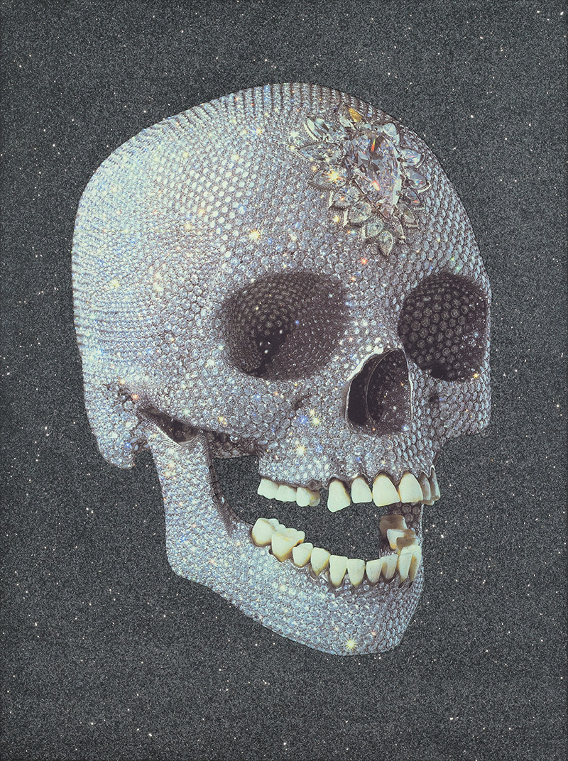 On the eve of #Halloween2025 the boundary between the worlds of the living &amp; the dead are blurred &amp; spirits roam the earth... and adding some diamond dust along the way doesn't go astray &gt; brnw.ch/21wX3cH