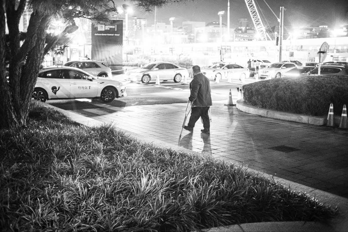 UrSICNESS's tweet photo. street photography
Fujifilm X-PRO3 https://t.co/LqLT5jFo8P
