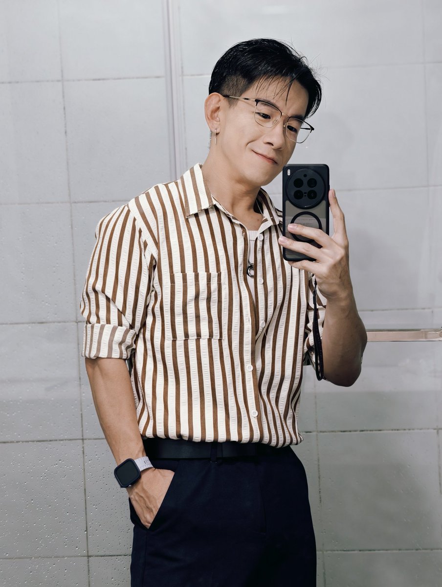 ethanbryan0203's tweet image. 第一次參加EV car發布會，emas5來嘍😙
#emas5 #protonemas #OOTD