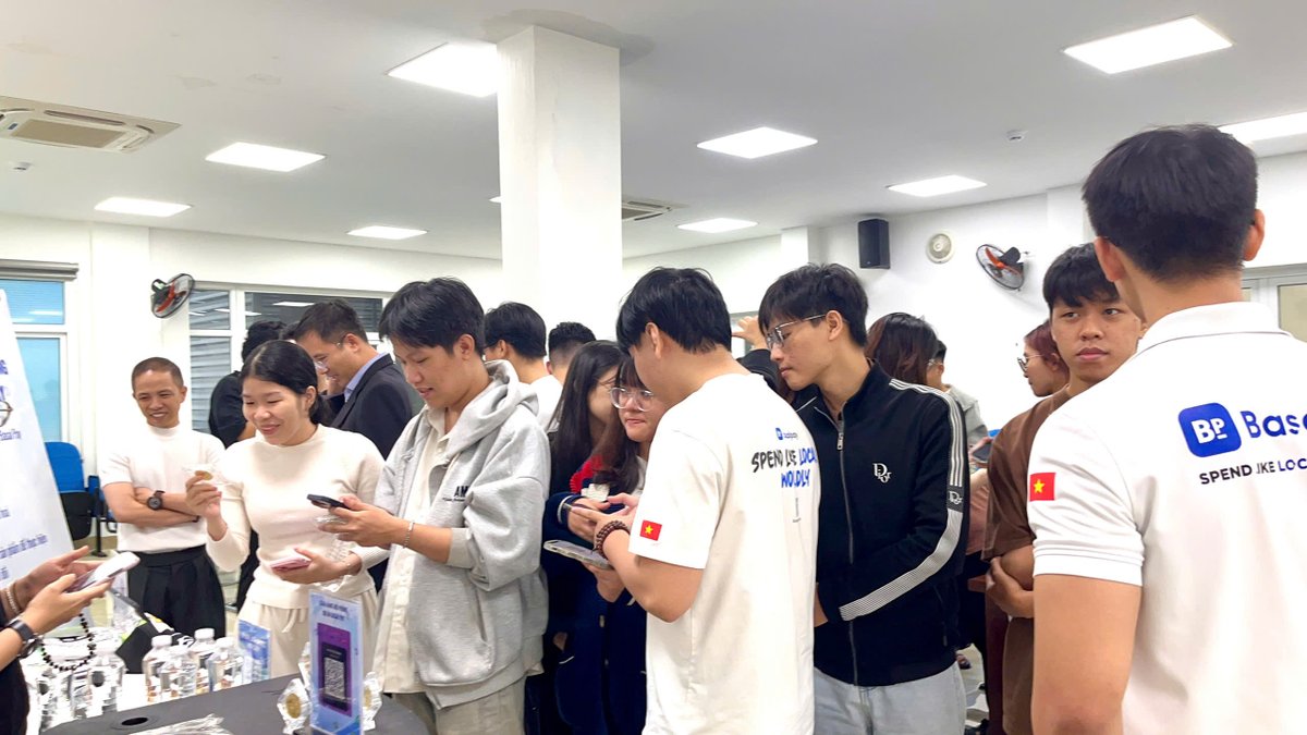 Basal Pay ✈️ tweet media