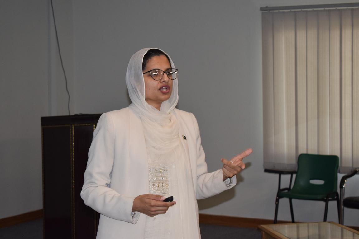 CapacityAnalyt's tweet photo. As part of our youth engagement initiatives, Capacity Analytics joined the @OfficialGIKI  Seminar Series 2022.
CEO Ms. Tayaba Batool discussed “Innovative Use of Data and Evidence by Policymakers,” inspiring students to apply data for social impact

🔗 https://t.co/I66iMsGhVI https://t.co/V7No9XqZc4