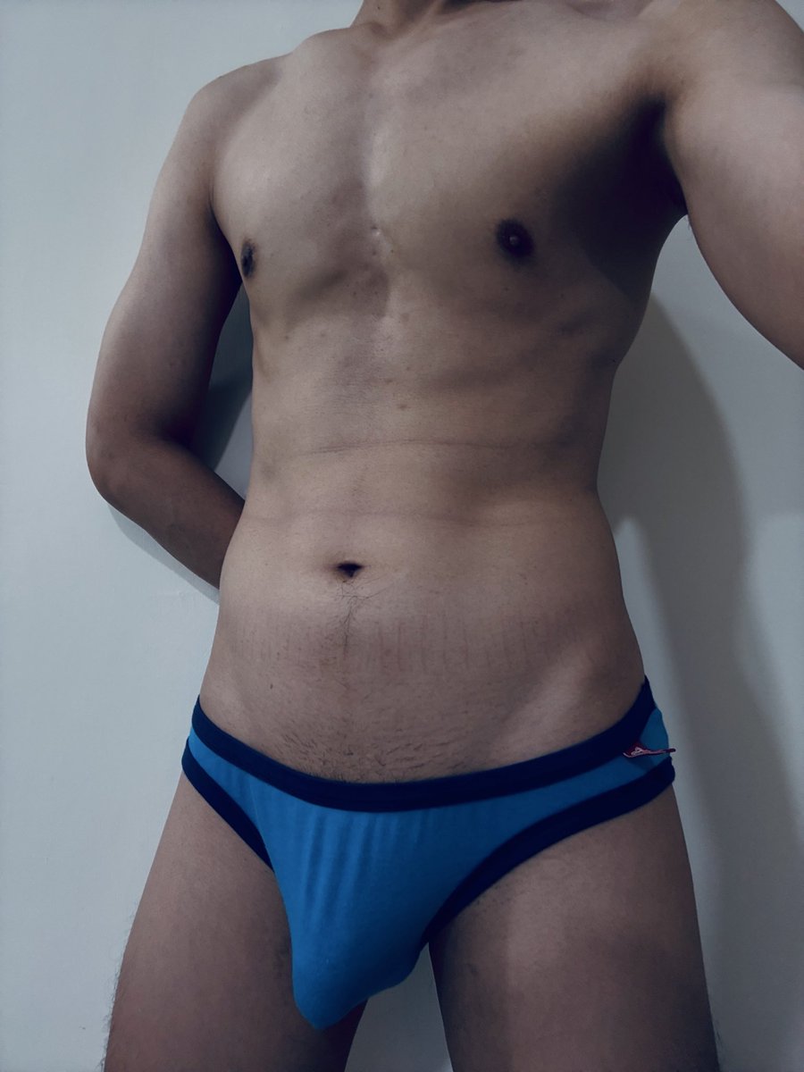 brief_like's tweet photo. ▼ Aussiebum TeeBall三角

無褲頭低腰設計
立體囊袋
材質親膚柔軟、吸排抗菌

藍 M
• Bamboo竹纖維 95%
• Spandex彈性纖維 5% https://t.co/1CEX7tW1cH