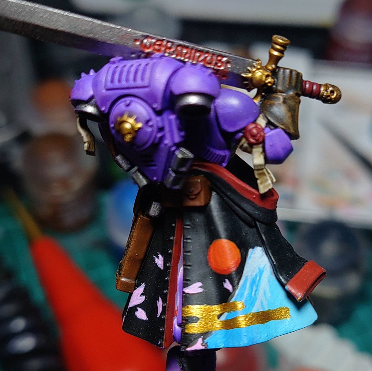 凧、にらみ顔 深刻なエラーが検知された たぬき on X