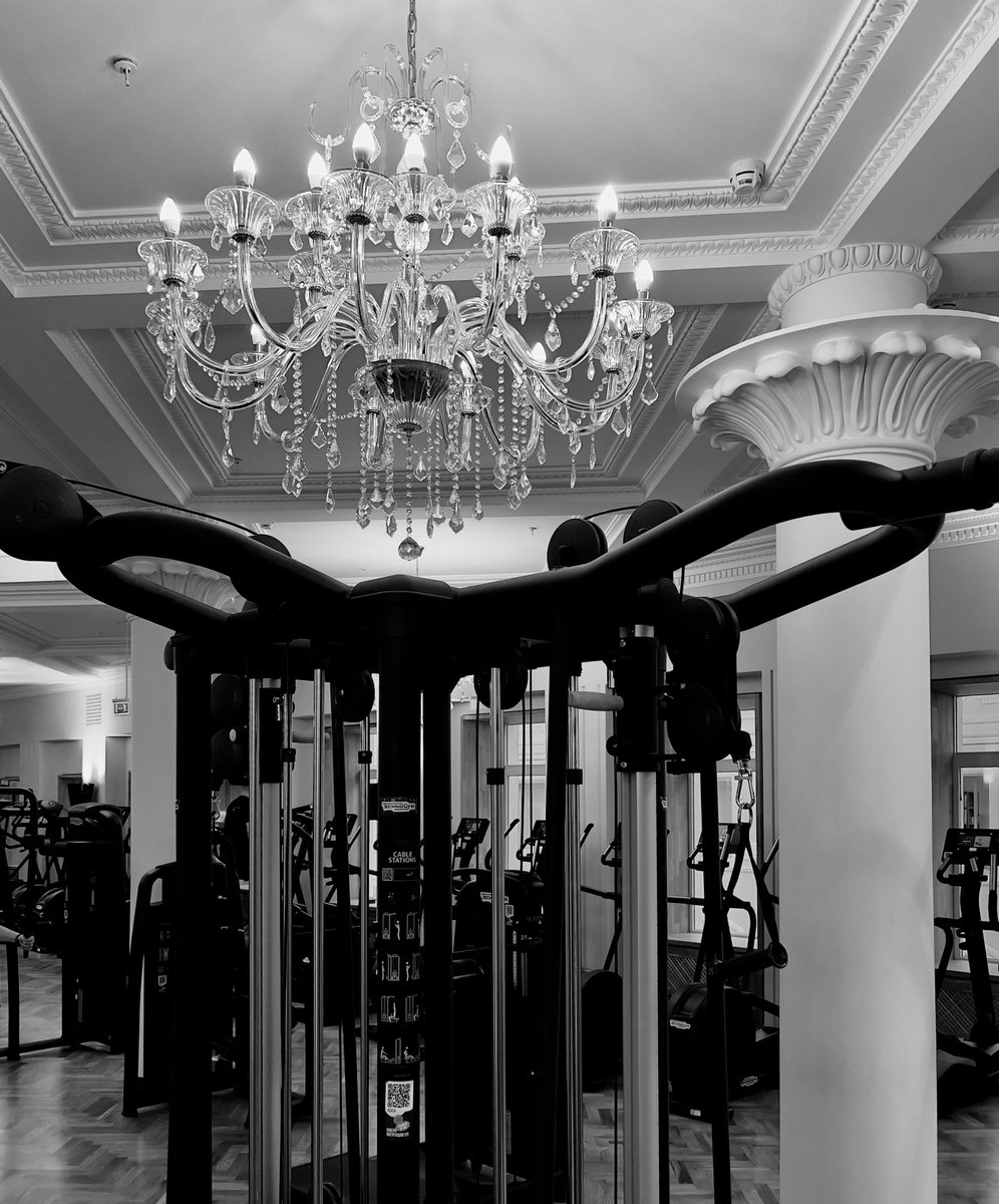 беспокойный 🅴 tweet media