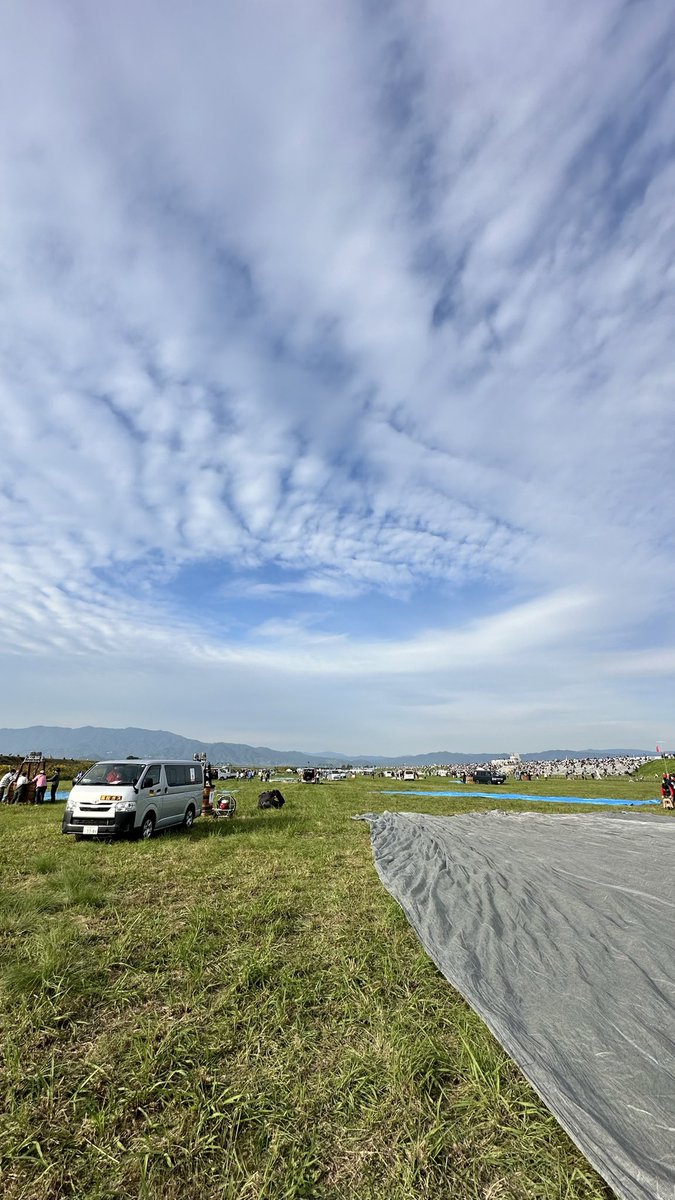 SIBFO's tweet photo. 【10月30日 大会初日 午後】

ただ今の河川敷はグリーンフラッグ待ち。

#sibf2025 https://t.co/BneHSElAdf