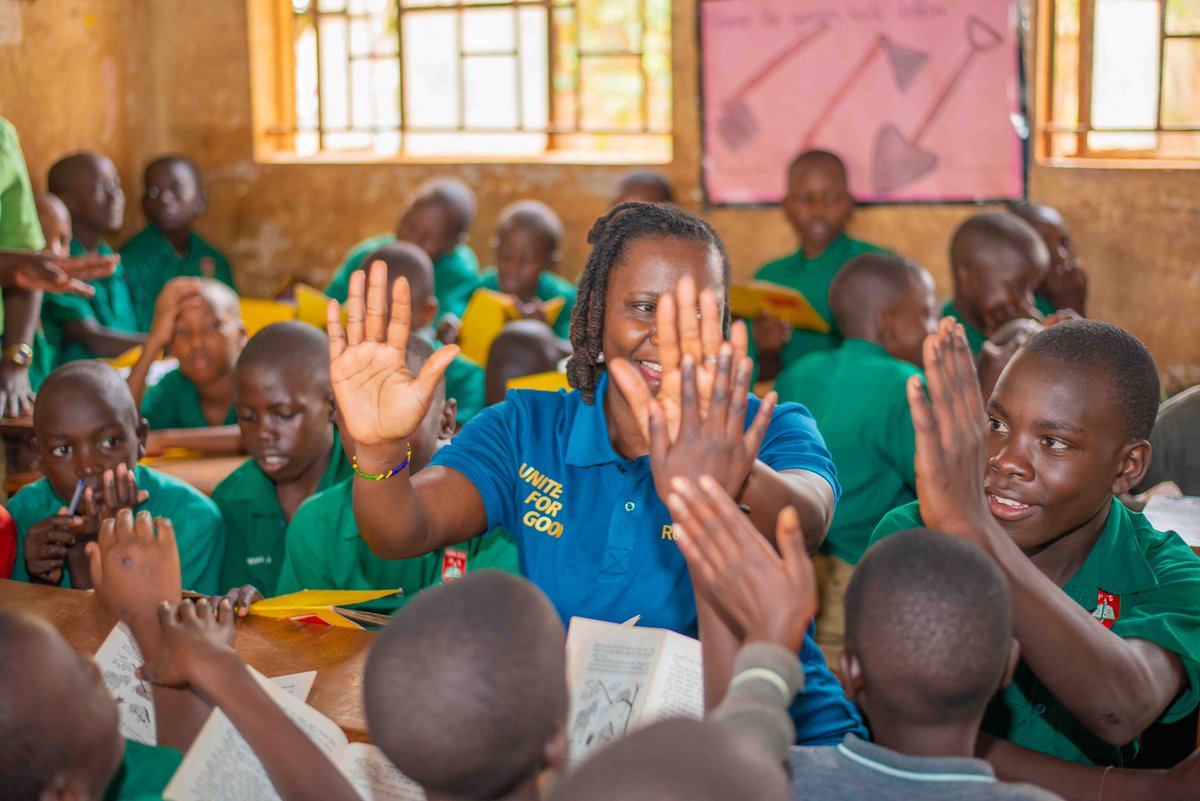 Happiest Birthday, our Past President <a href="/LNtuulo/">Lillian Ntuulo</a> J and First Lady! 🎉
We deeply appreciate your outstanding leadership and remarkable contribution to club service.
Wishing you joy, health, and continued blessings in the year ahead. 💐

#RotaryEyamba
#RcKiraBirthdays