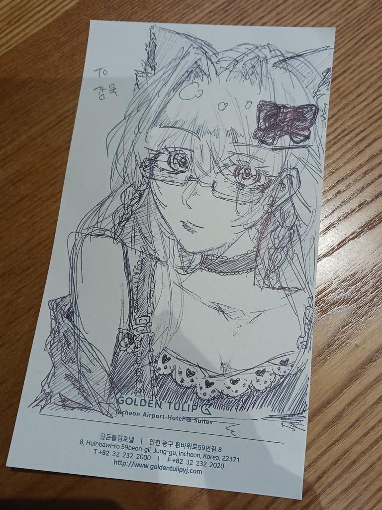 naa_aaa63's tweet photo. #oc 🐱👓🎀 https://t.co/EWGgyyprgL