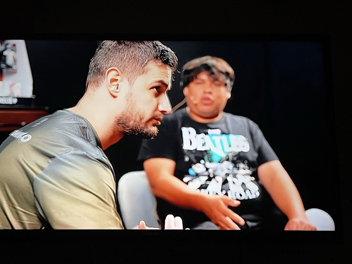 RDansi09's tweet image. Aquí viendo #Upcam #Pdspcam amooooooo las cabras 🐐 💚 Te amo Adrián Marcelo.