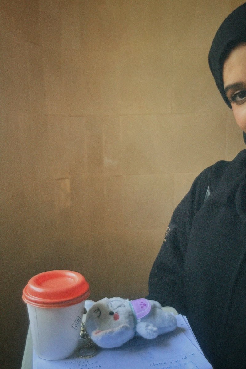 صباح الخير يامكافح لكل شخص مدوام ابتسم وتذكر "مايذوق العز خمام الوسايد" ❣️