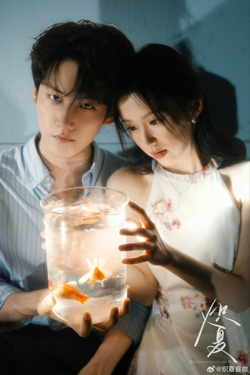 ForCdrama's tweet image. MGTV drama #NeverEndingSummer starring #BaoShangen #ZhouKeyu shared a new photoshoot as filming wraps up.