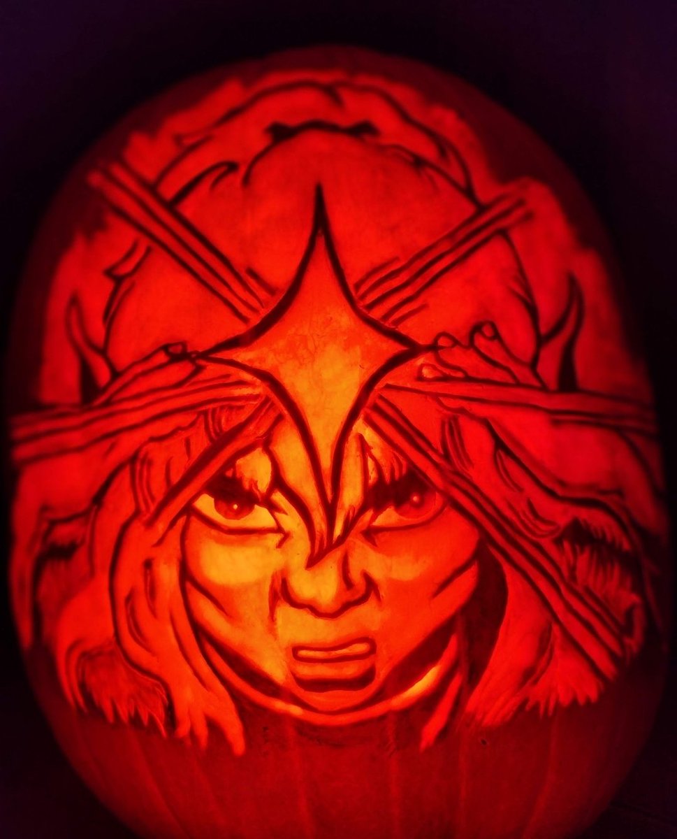 <a href="/elfquest/">ElfQuest - Fantasy With Teeth</a> <a href="/DarkHorseComics/">Dark Horse Comics</a> Oh hey that's my pumpkin! 🥰🥰🥰 Here's another I've done:
