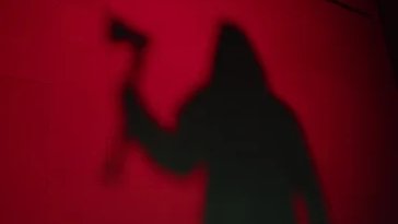 TeamUpPodcast's tweet image. Halloween oblige, le nouvel épisode de Team-Up traitera d'un comics horrifique... mais lequel ?

Réponse demain ! Et rendez-vous dès à présent sur notre serveur discord 🎃

discord.gg/w5rMSRPNg8