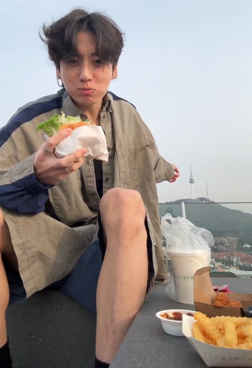 “namsan tower 🥺 👉”