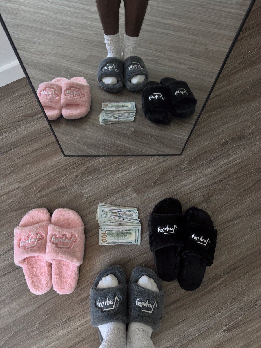 vaqSpams's tweet image. My life since I left 🇳🇬