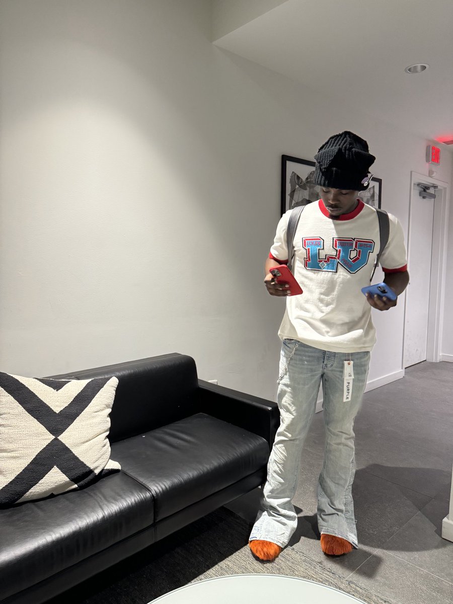 vaqSpams's tweet image. My life since I left 🇳🇬