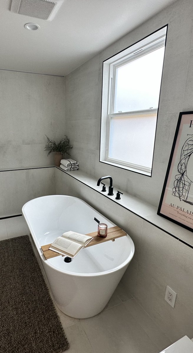 vaqSpams's tweet image. My life since I left 🇳🇬