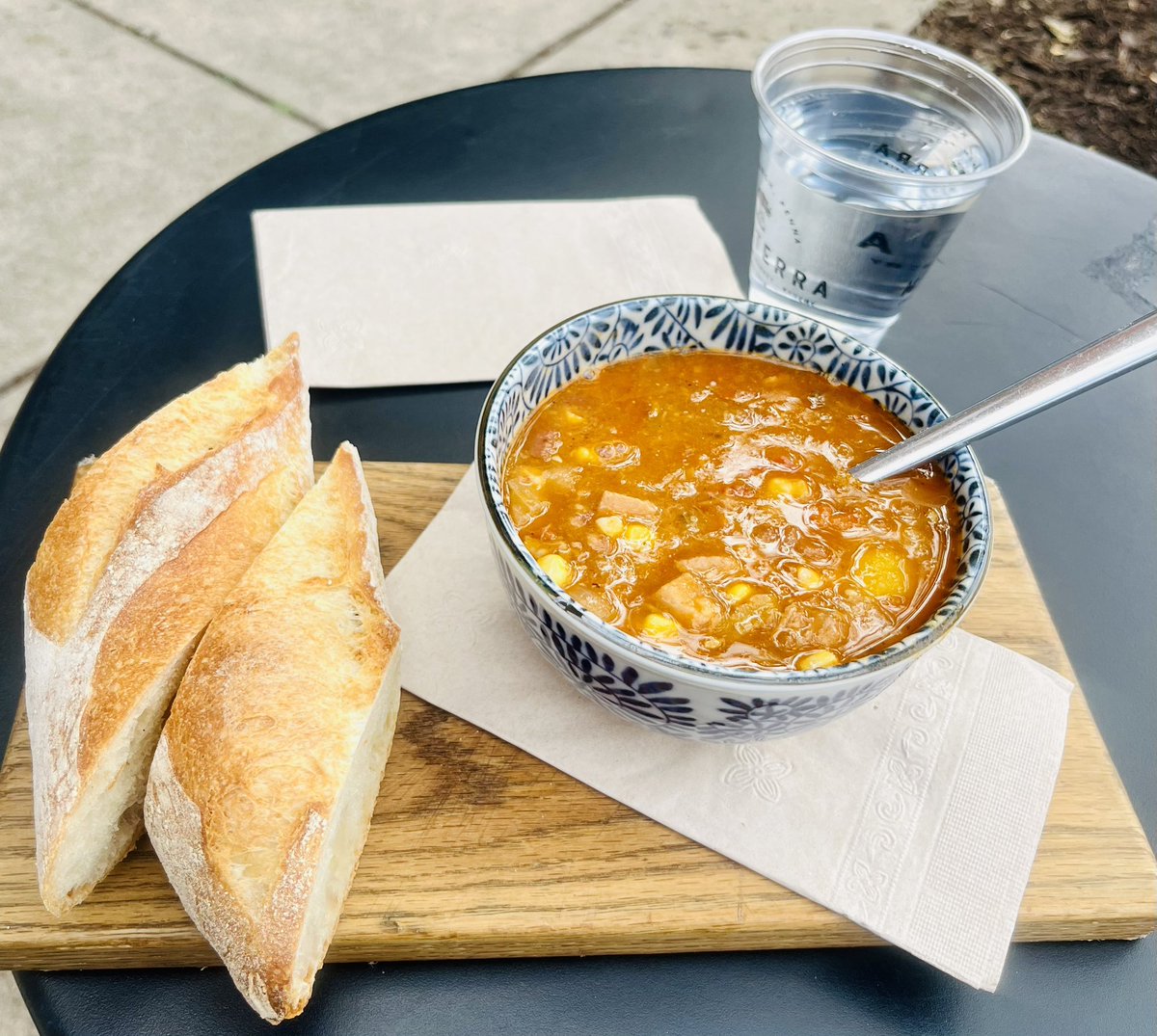 TheFoodie8's tweet photo. #ChickenAndSausageGumbo #FreshBakedSlicedBaguette #EatPGH #TrueCooks #GreatFallsDayMeal
#Fall2025 ππ²π₯ππππ https://t.co/3yv2oLLb5m