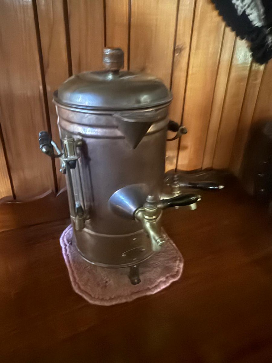 anshch97's tweet image. Coffee Maker of Maharaja Kashmir &amp;amp; Jammu, Hari Singh. Imported from London.

From Harwan

#jambu #cashmere