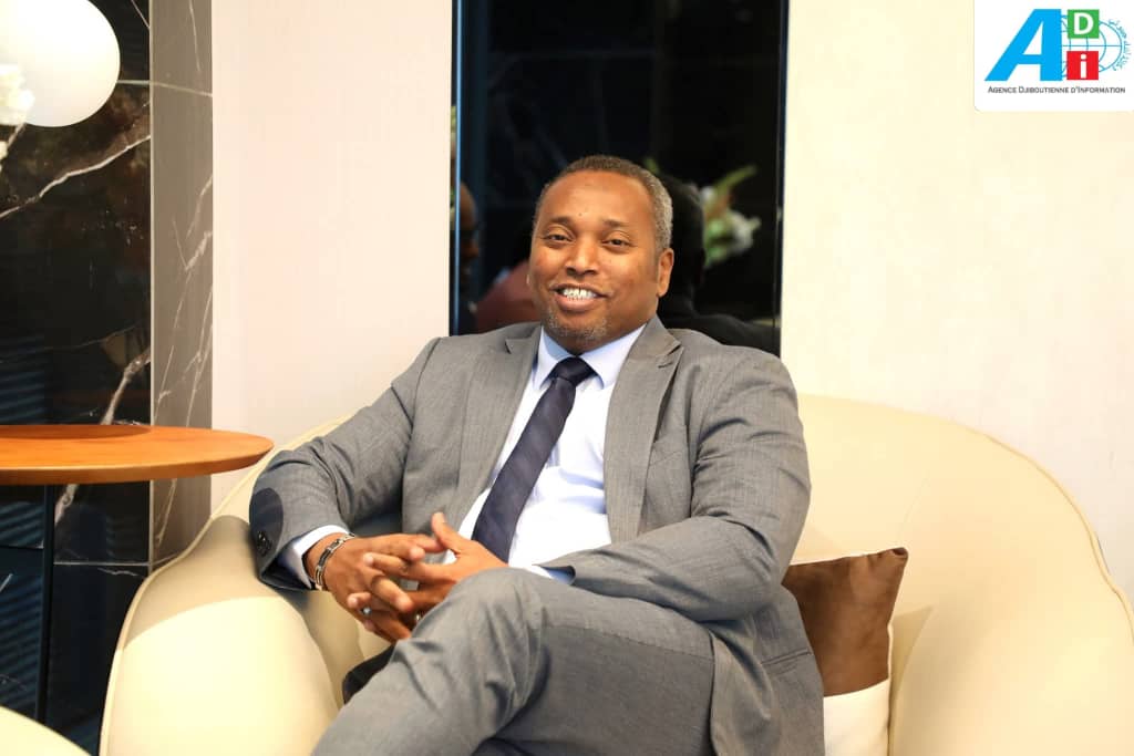 Yonis Ali Guedi : « Tant qu’il y aura ici un peuple pour se souvenir, il y aura une nation pour avancer »

Lire la suite :
adi.dj/index.php/site…