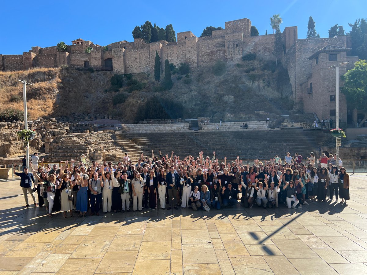 60 entidades andaluzas, un mismo propósito 💙
El 23 de octubre celebramos en el Museo Picasso de Málaga la jornada “Tejiendo redes y propósito compartido” del Programa #IncorporaFundlaCaixa.
👉 fundacionsocialuniversal.org/jornada-de-enc…
<a href="/FundlaCaixa/">Fundación ”la Caixa”</a>