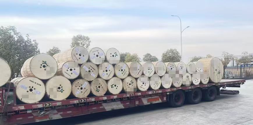 BYNET31's tweet image. The fiber cable is loaded and on its way to the customer.😃

#fiber optic cable #FTTH drop cable
gl-bynet.com
szbynet.com