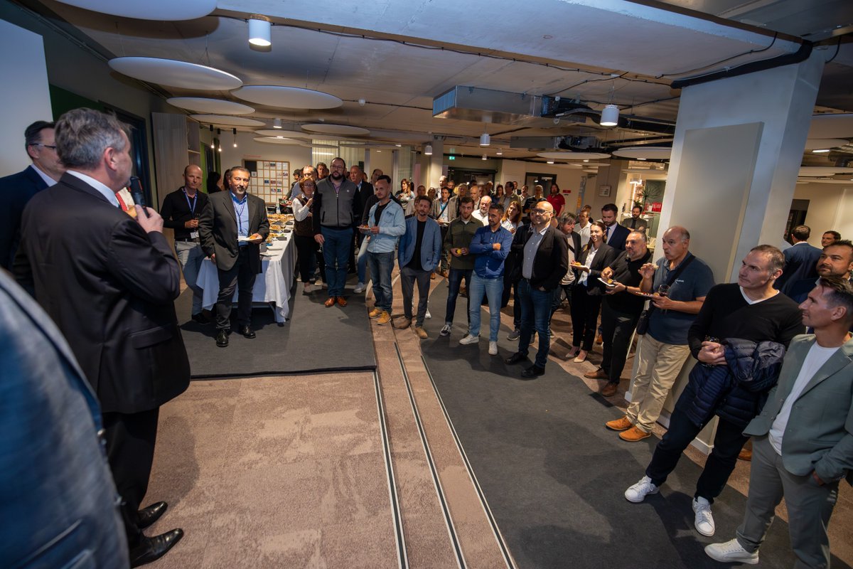 Cor Natura, it’s official 🌿

On October 16th, we celebrated the opening of our new offices in Sophia Antipolis, inside the Cor Natura building.

It was a real pleasure to share this moment with our clients and partners: thank you for being there and making it special!