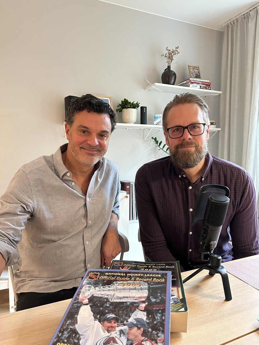 Fick besök av <a href="/tommyastrom/">Tommy Åström</a> förra veckan. Vad vi pratade om - hint: hockey och OS - kan ni höra i senaste avsnittet av <a href="/sporthuset/">Sporthuset</a>. Trevlig lyssning!
open.spotify.com/episode/1N7iF8…