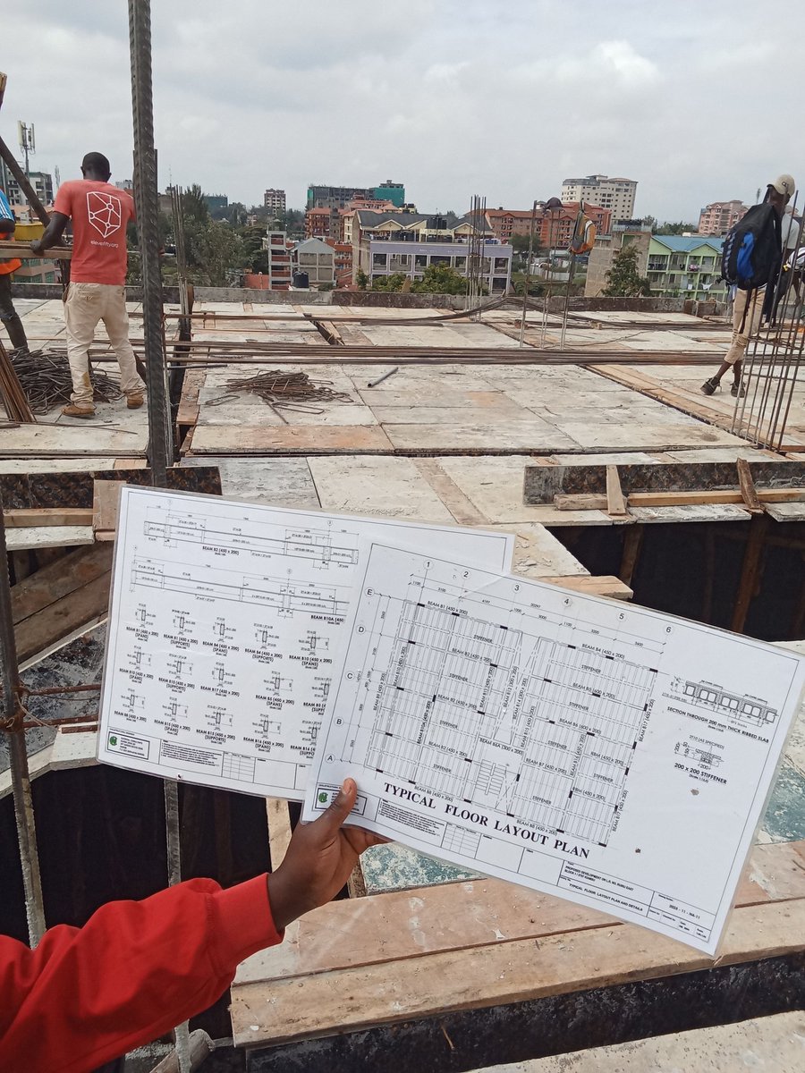 vicroy3's tweet photo. Slab formwork ✅
Reinforcement steel works 🔥
Step by step, turning blueprints into reality.
Looking to start your next project? Let’s build it right 👷🏾♂️🏗️
#ConstructionUpdates #BuildingInKenya #StructuralDesign #CivilEngineering #RealEstateDevelopers #SiteWork #SteelWorks https://t.co/PtEXd2NdGb