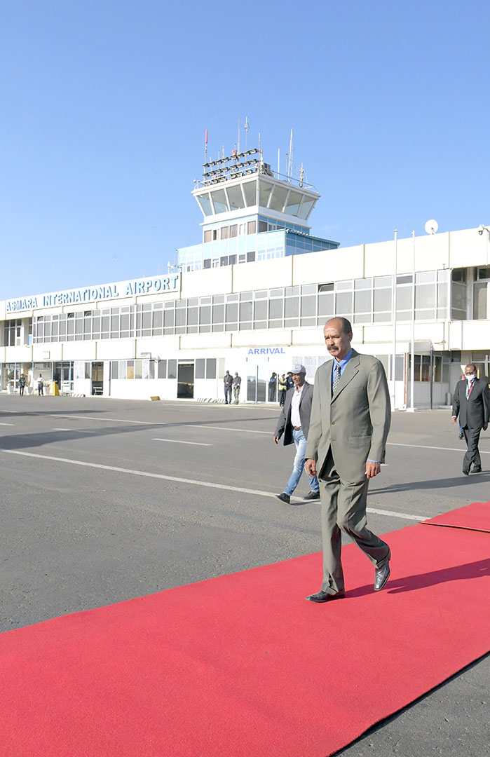 hawelti's tweet image. President Isaias Afwerki has departed to Egypt in mid morning hours today for a five-day working visit upon the invitation of President Abdel Fatah al-Sisi. 

The two Heads of State will discuss further enhancement of bilateral ties as well as regional and international issues of…