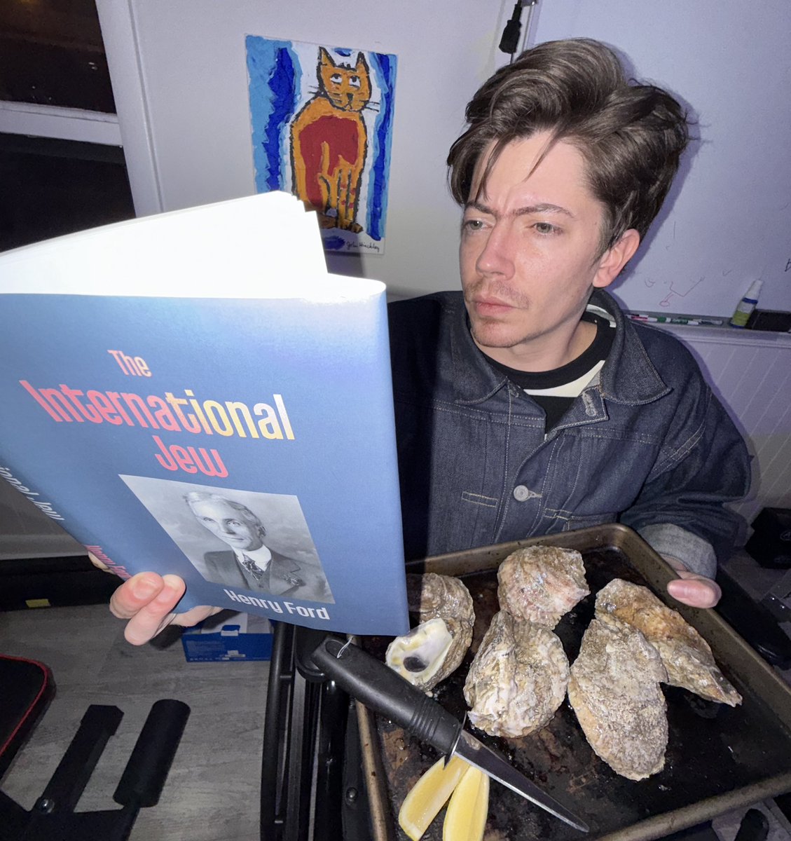 Late night oysters and bed time reading. 

38 left to the 500 goal.