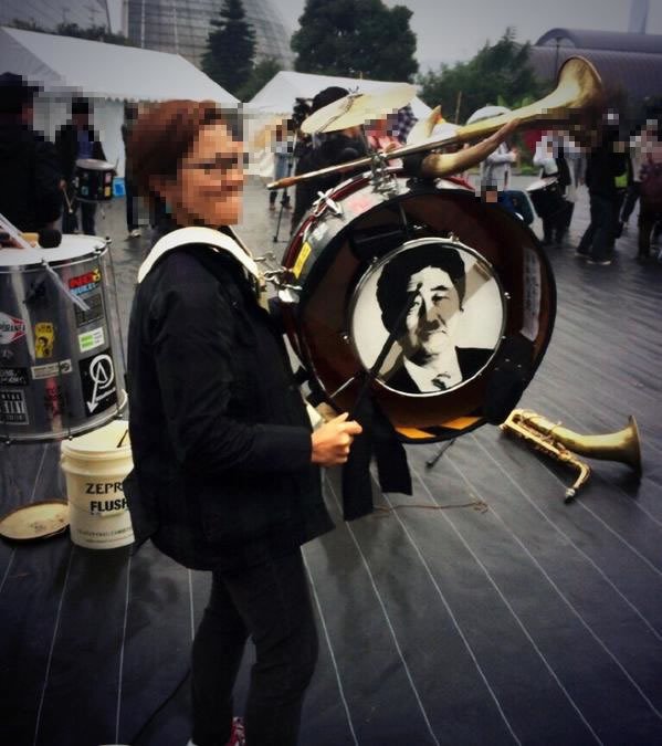 <a href="/ikeuchi_saori/">池内さおり Saori Ikeuchi</a> テメーの人権無視の安倍晋三太鼓忘れて無いか？
オイ、「現地妻」って書いて馬鹿にしてるよな。
オレはテメーを観ながら「精神異常者」と言う危険な言葉を思い出す。
テメー重症。