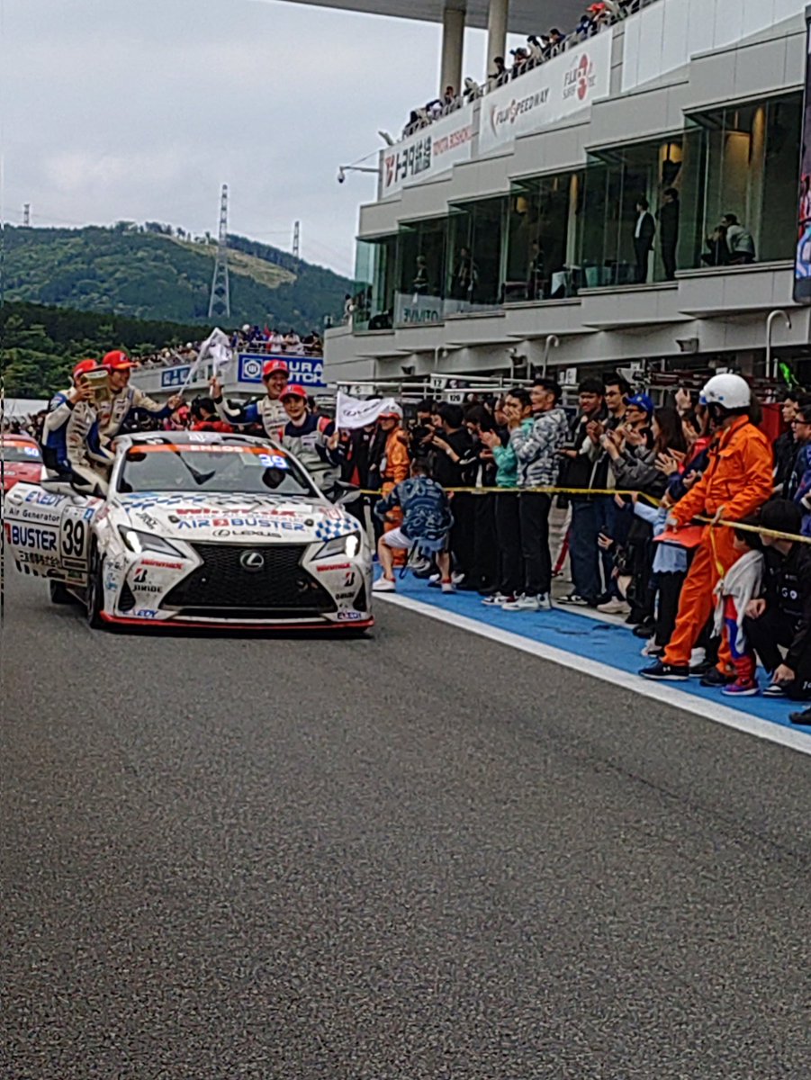 今シーズン、今のところ全戦クラス表彰台決めてるし、
この勢いのまま勝ってチャンピオンを決めて欲しい🏆️
応援してます！✊
#AIRBUSTER最高