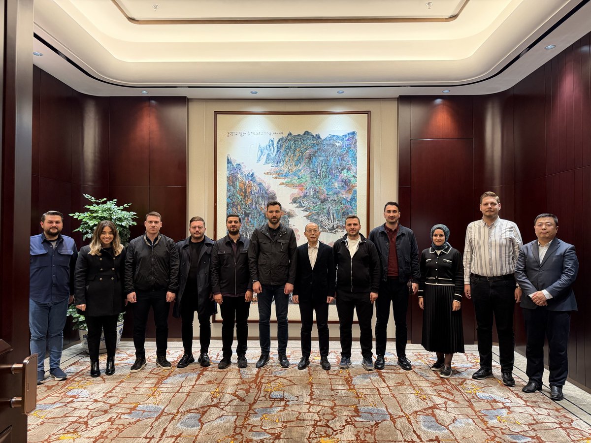 📍Çin-Pekin 

AK Parti Genel Merkez Gençlik Kolları
Teşkilat Başkanımız Sayın <a href="/osmannazlier/">Osman Nuri Nazlıer</a>’in Başkanlığında. AK Parti Genel Merkez Gençlik Kolları Genel Başkan Yardımcılarımız, Mkyk Üyelerimiz ve Kahramanmaraş, Kocaeli il Gençlik kolları Başkanlarımız ile Türkiye heyeti olarak,