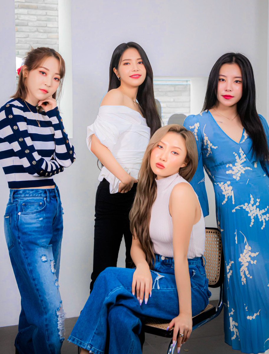 Moonbyulfc's tweet photo. EXCLUSIVE] MAMAMOO Reportedly making their group comeback after 4 years.

'After their comeback release on next year (2026) June, starting from Korea, they will be having a world tour concert as well, all of these will be handled by RBW' https://t.co/9HHd97OyJ9